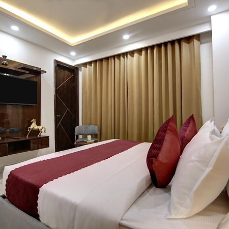 Limewood Stay - Millennium Huda City Center Gurgaon Luaran gambar