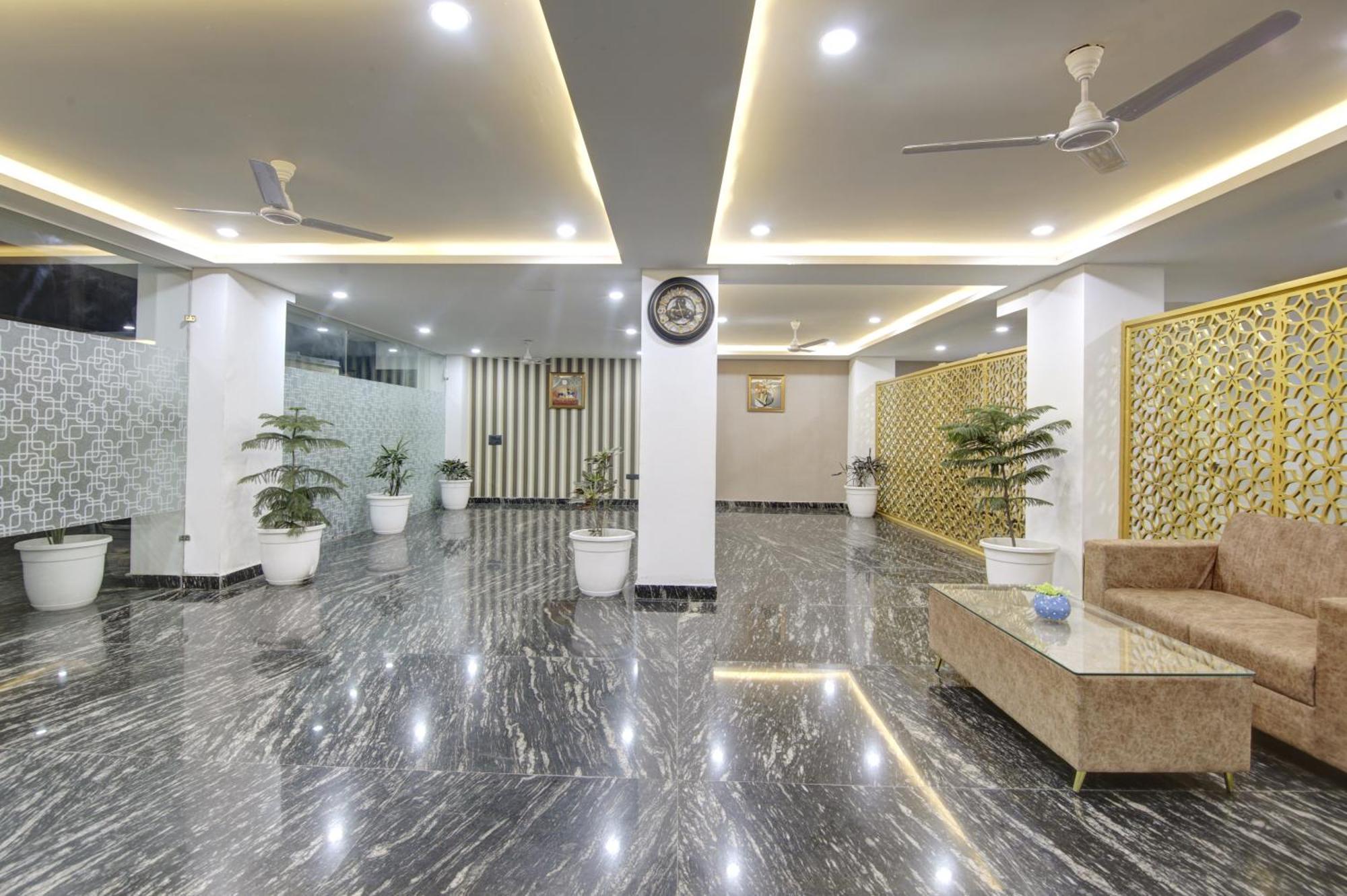 Limewood Stay - Millennium Huda City Center Gurgaon Luaran gambar