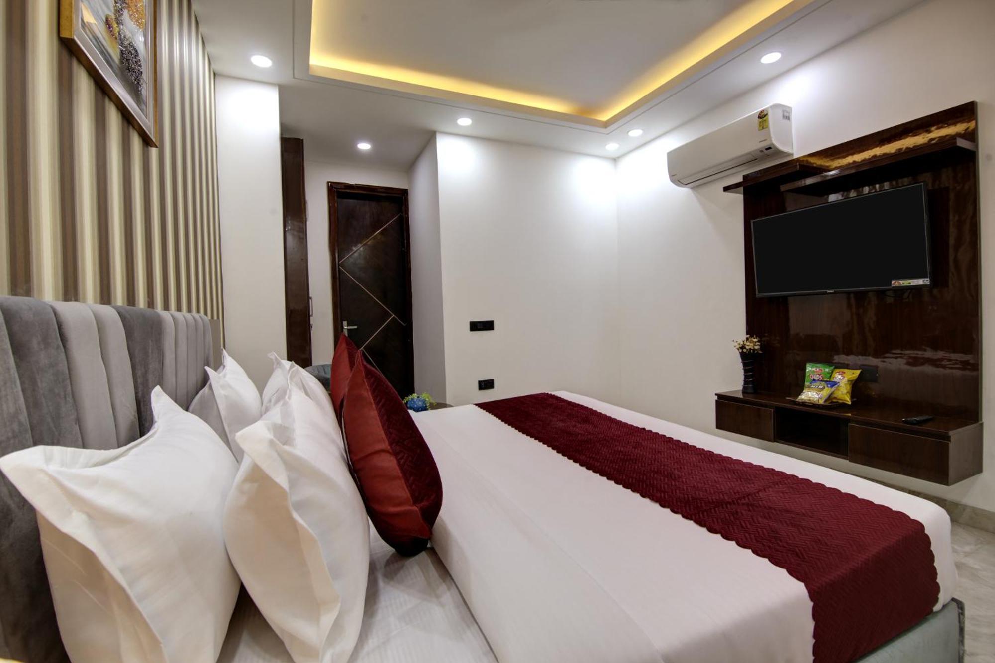 Limewood Stay - Millennium Huda City Center Gurgaon Luaran gambar