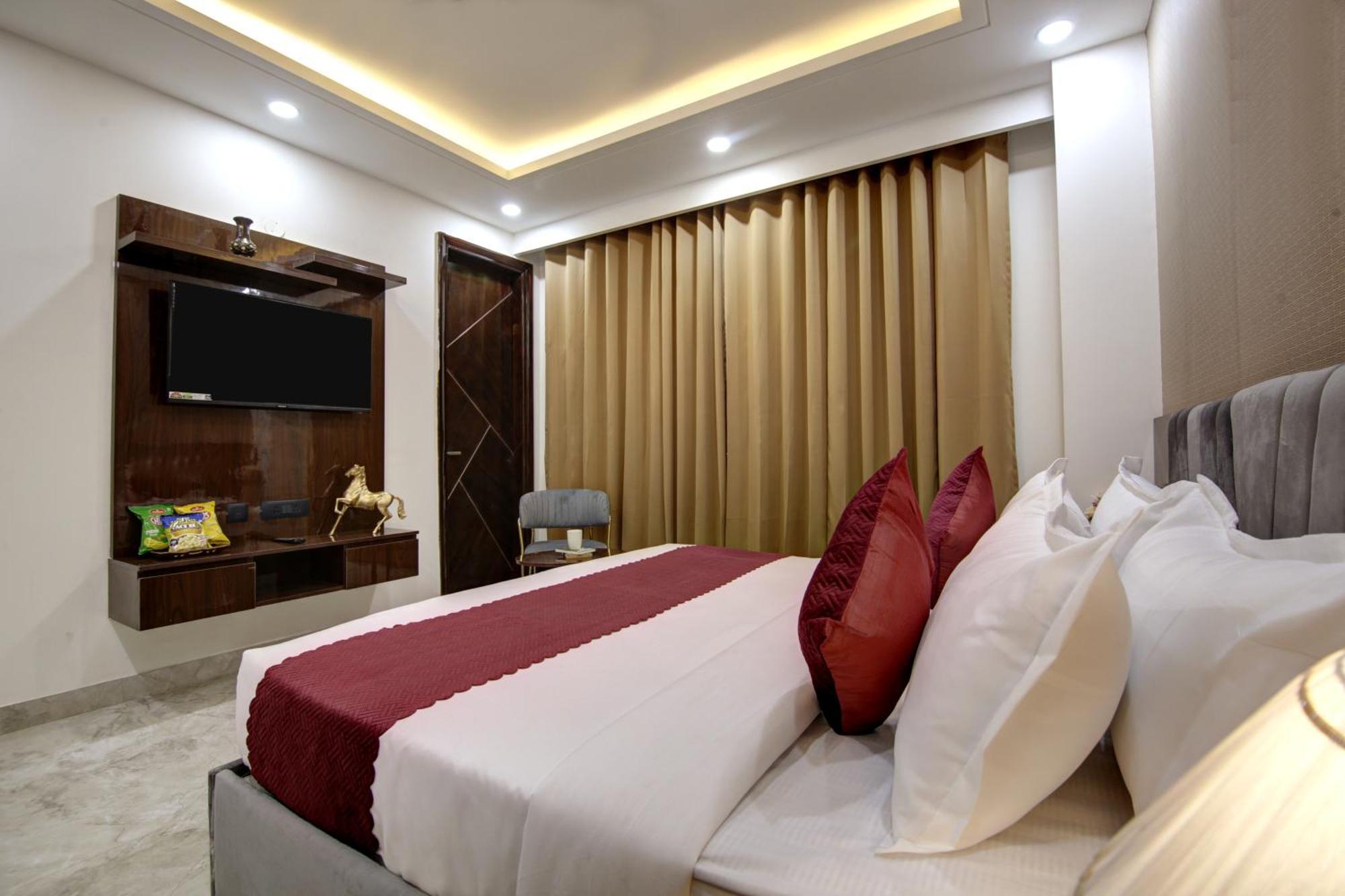 Limewood Stay - Millennium Huda City Center Gurgaon Luaran gambar