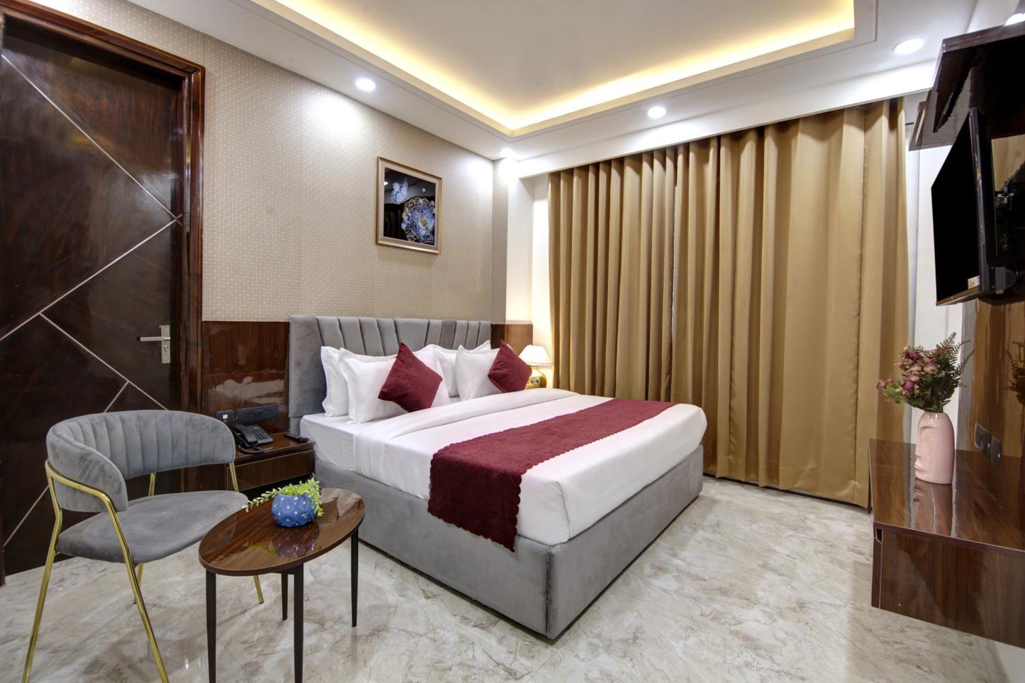 Limewood Stay - Millennium Huda City Center Gurgaon Luaran gambar