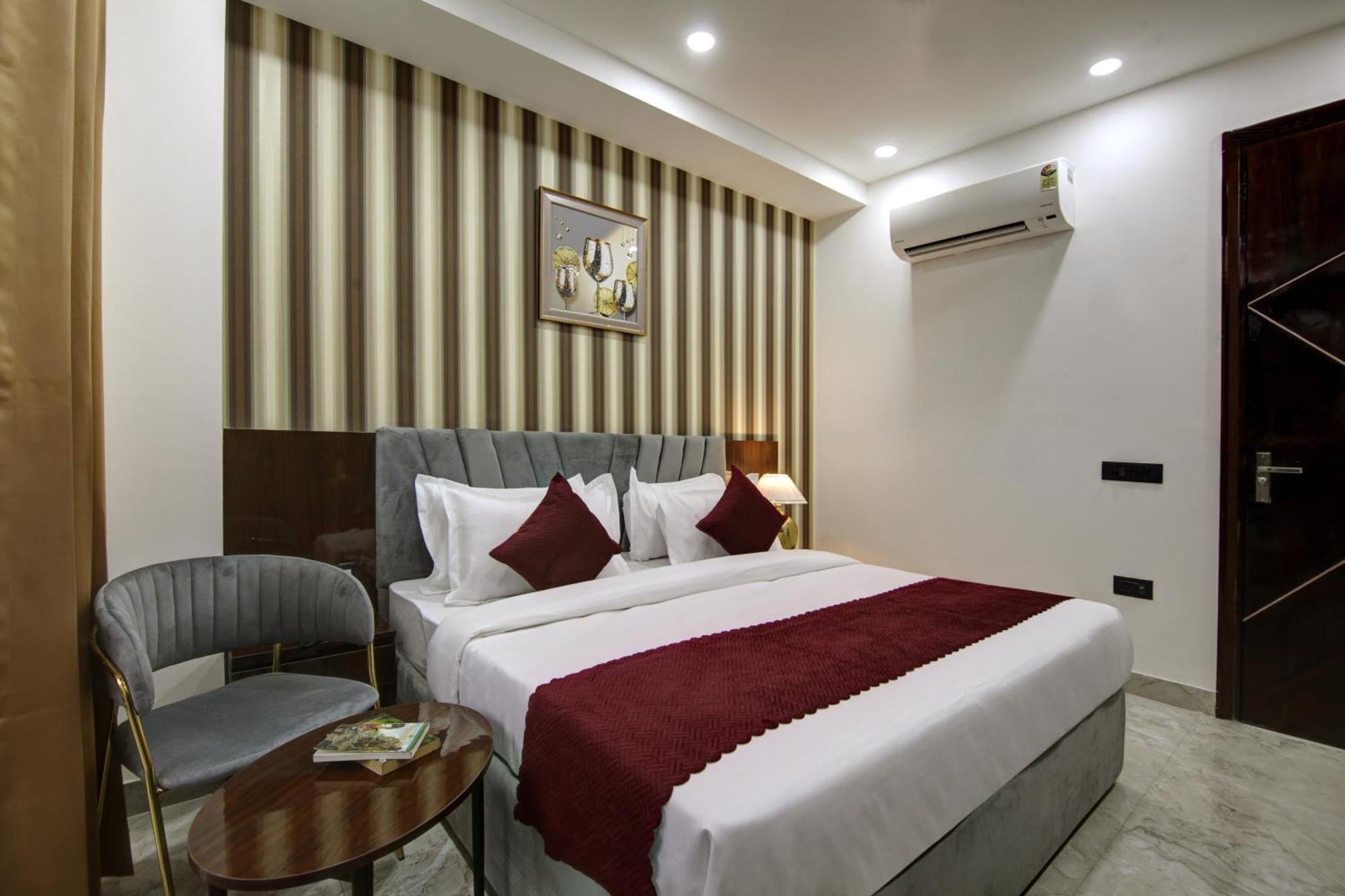 Limewood Stay - Millennium Huda City Center Gurgaon Luaran gambar
