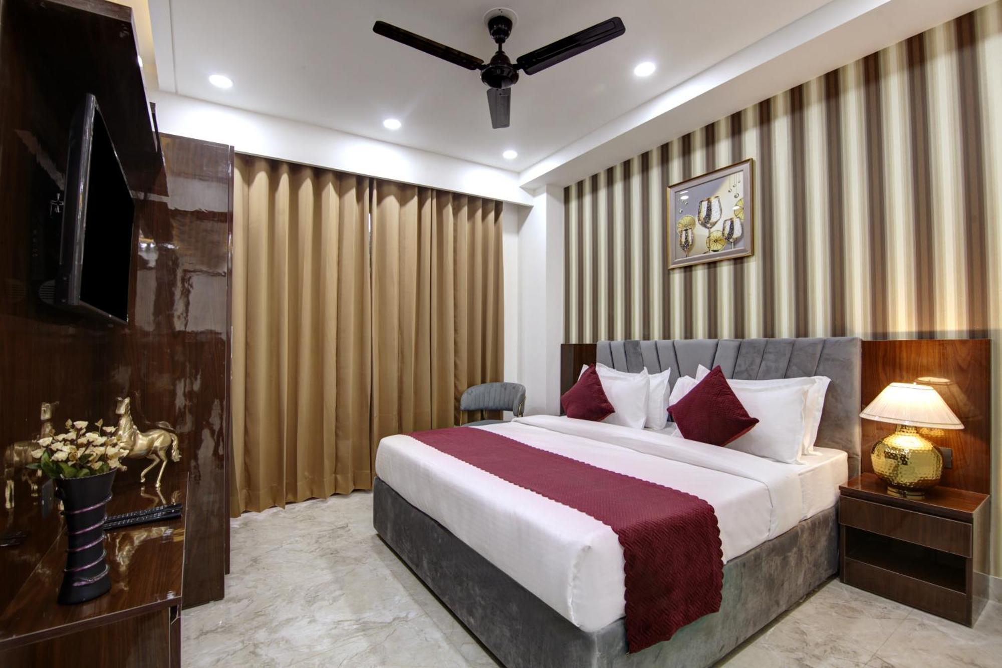 Limewood Stay - Millennium Huda City Center Gurgaon Luaran gambar